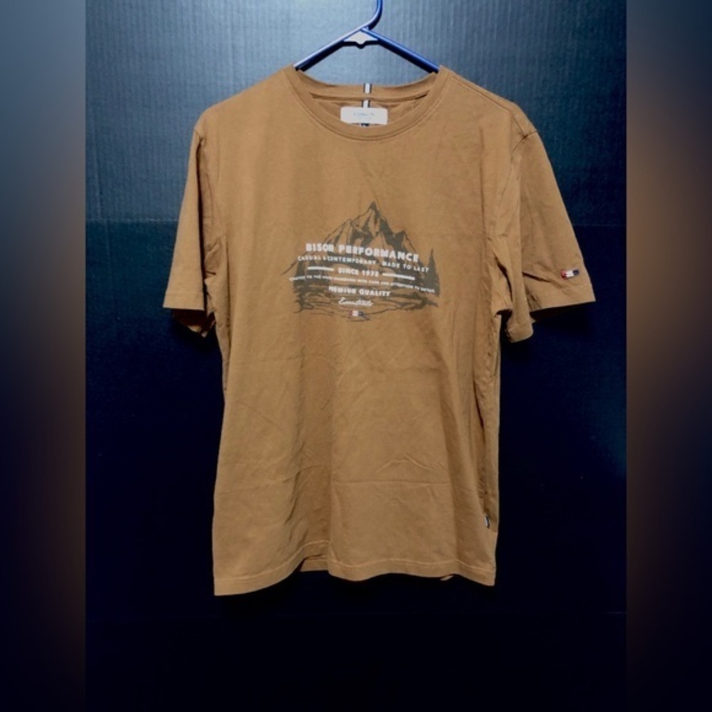 🌅Bison Brand Imported Toffee Brown Performance T-shirt